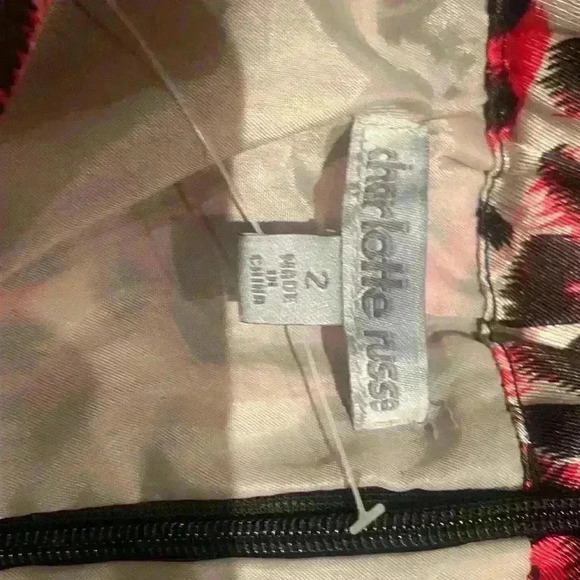 Dress - Picture 3 of 6